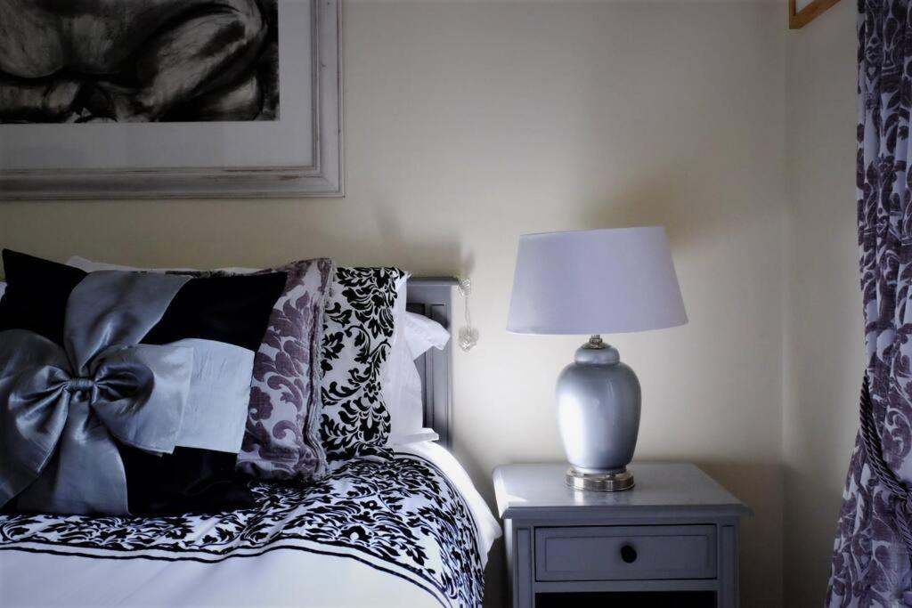 Loch Lomond Unique Selfcontained Bed+Bathroom Alexandria Εξωτερικό φωτογραφία